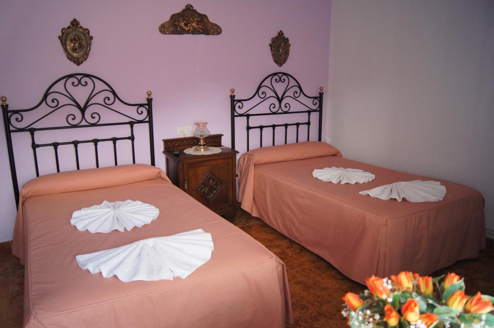 Hostal Camino De Santiago Fromista Exterior photo