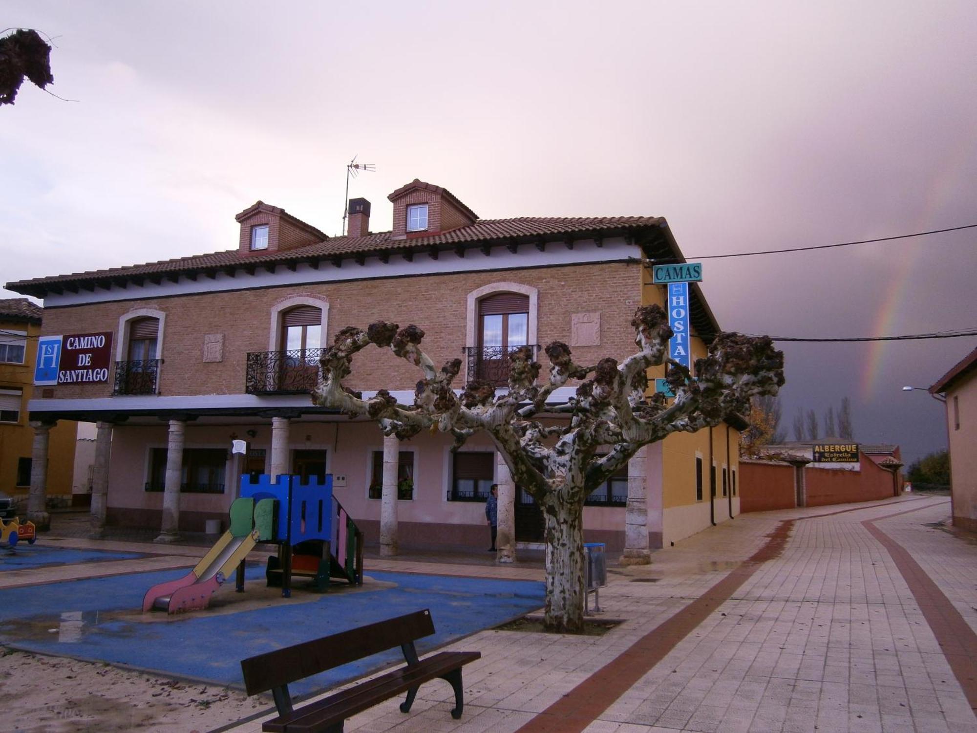 Hostal Camino De Santiago Fromista Exterior photo