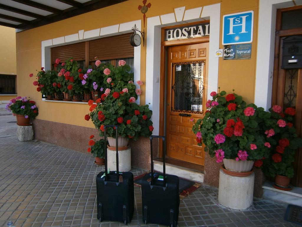 Hostal Camino De Santiago Fromista Exterior photo